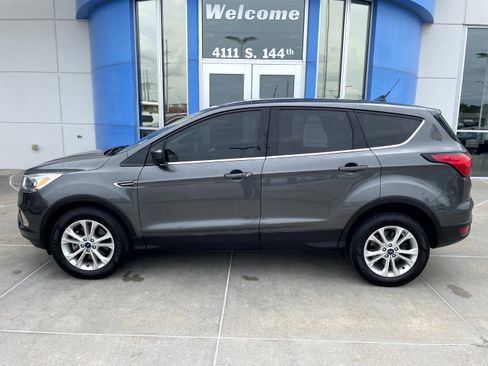 Used 2019 Ford Escape SE AWD/4WD image 1