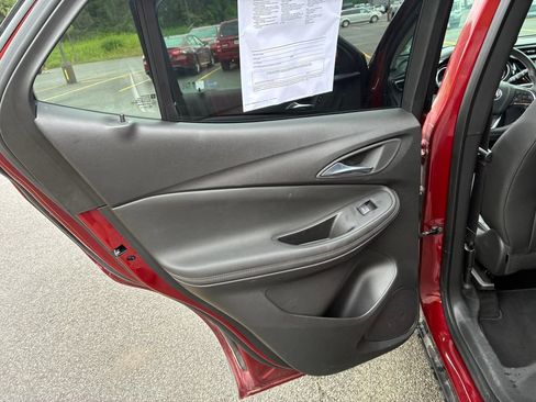 Used 2023 Buick Encore GX Preferred w/ Cold Weather Comfort Package FWD image 13