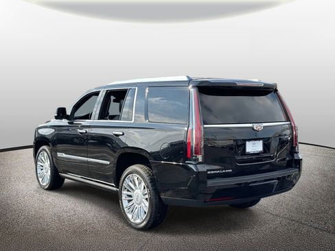 Used 2018 Cadillac Escalade Platinum image 22