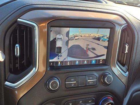 Used 2020 Chevrolet Silverado 2500 High Country w/ Technology Package image 6