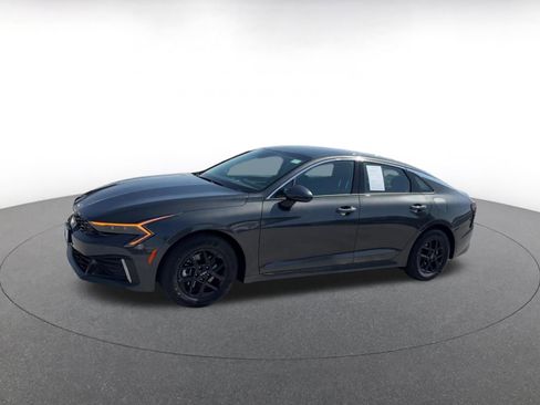 Used 2025 Kia K5 LXS image 8