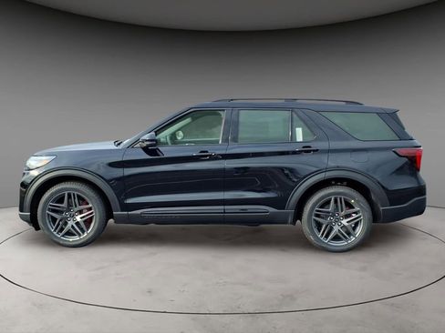 New 2026 Ford Explorer ST image 2