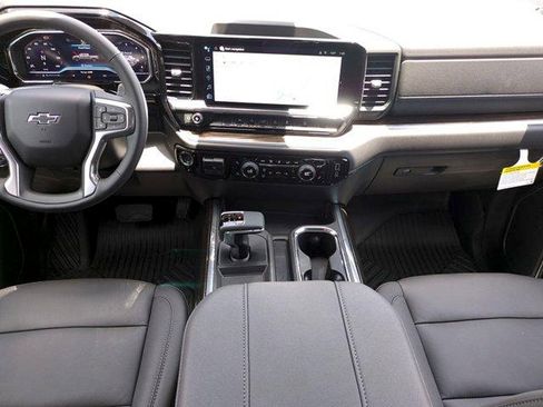 New 2025 Chevrolet Silverado 1500 RST w/ Texas Edition Plus AWD/4WD image 21