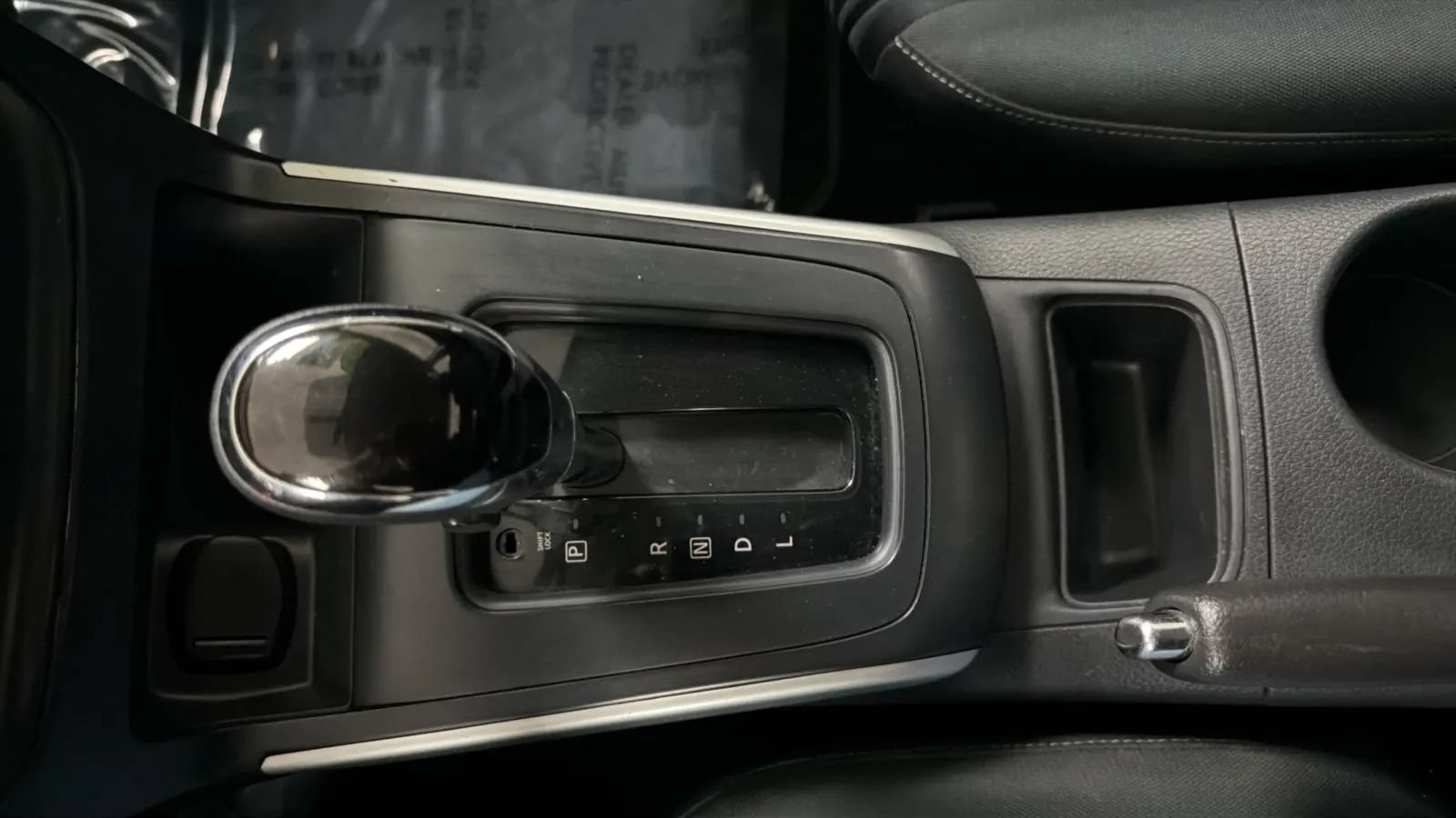 Used 2019 Nissan Sentra SV FWD image 12