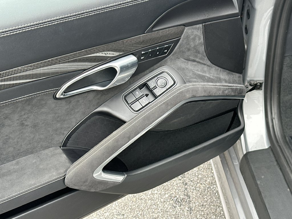 Used 2018 Porsche 718 Cayman S RWD image 19