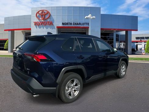 Used 2025 Toyota RAV4 XLE FWD image 8