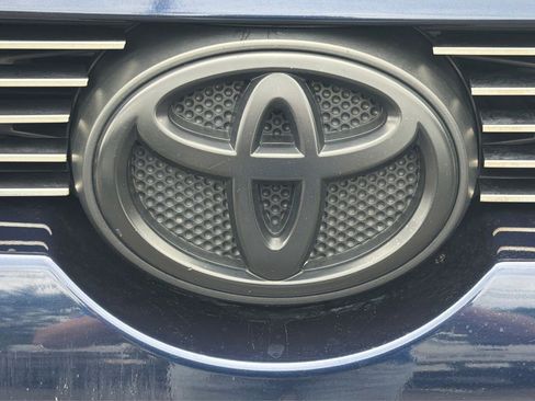 Used 2016 Toyota 4Runner SR5 RWD image 27