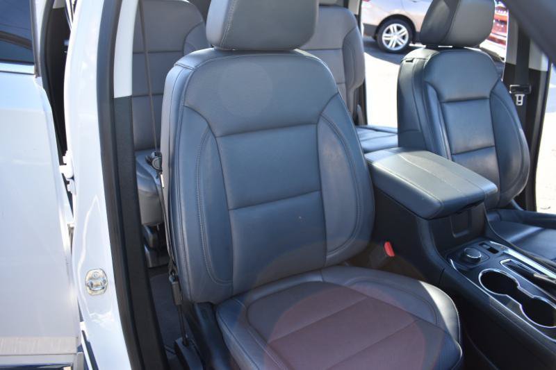 Used 2019 Chevrolet Traverse Premier w/ LPO, 'HIT The Road' Package AWD/4WD image 14