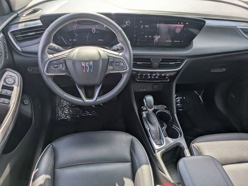 Used 2024 Buick Encore GX Avenir w/ Avenir Convenience Package image 18