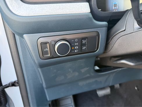 New 2025 Ford Maverick XLT w/ XLT Luxury Package image 14