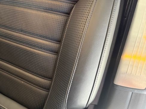 Used 2014 Mercedes-Benz SL 63 AMG image 20