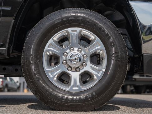 Used 2025 RAM 2500 Big Horn image 10