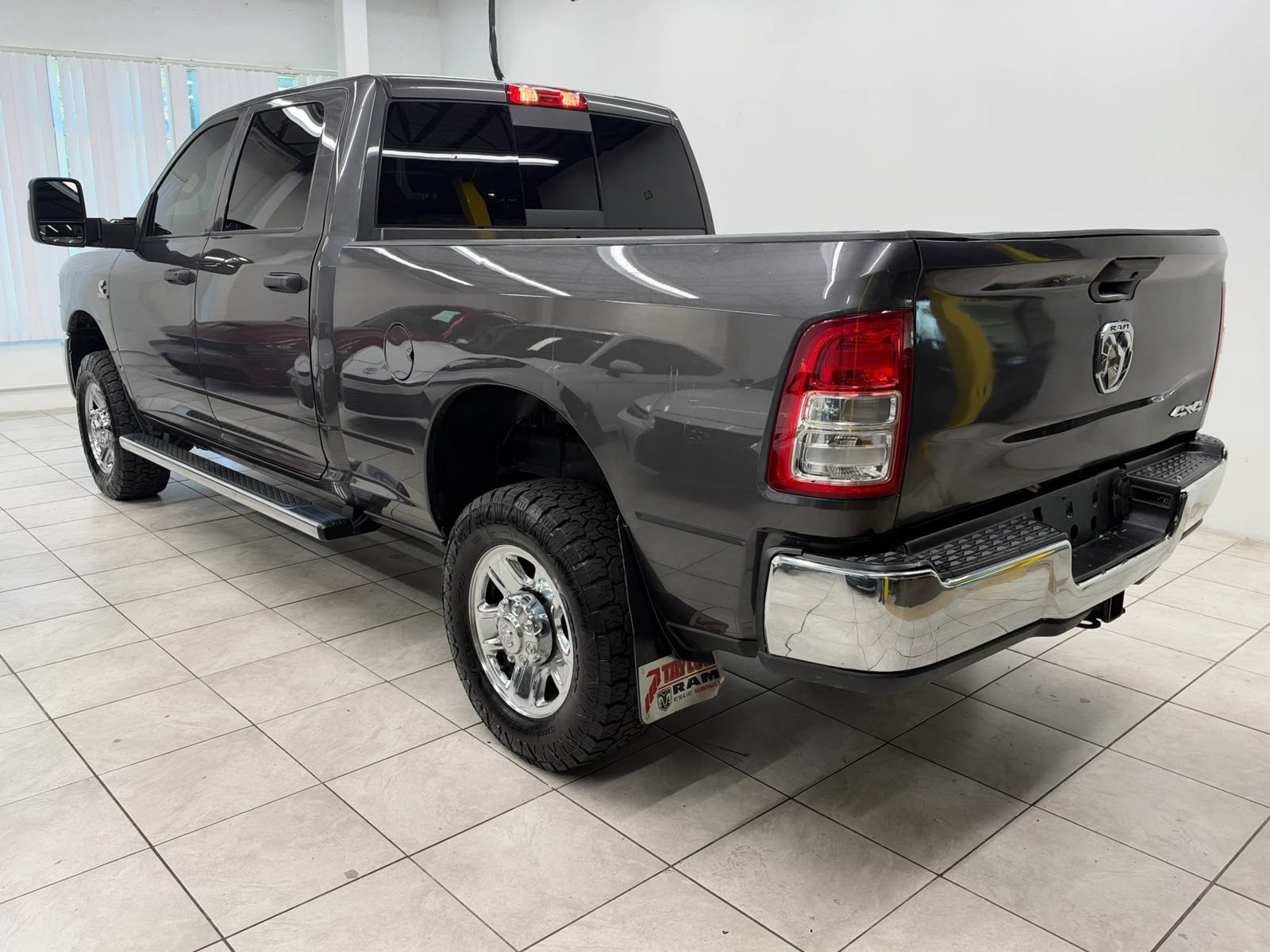 Used 2023 RAM 2500 Tradesman AWD/4WD image 7