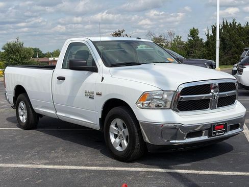 Used 2020 RAM 1500 Tradesman w/ Popular Equipment Group RWD image 3