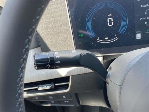 New 2025 Hyundai Sonata SEL image 30