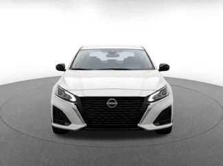 Used 2025 Nissan Altima 2.5 SV FWD video 2
