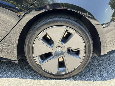 Used 2023 Tesla Model 3 Standard Range RWD image 14