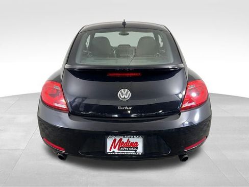 Used 2012 Volkswagen Beetle 2.0T FWD image 4