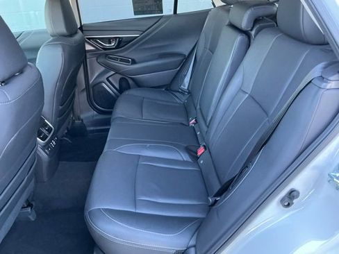 Used 2024 Subaru Outback Limited image 11