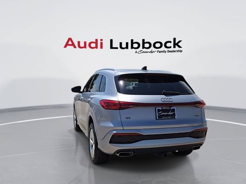 Certified 2025 Audi Q5 Premium w/ Convenience Package AWD/4WD image 7