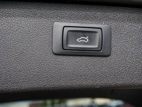 Used 2015 Audi Q5 2.0T Premium image 8