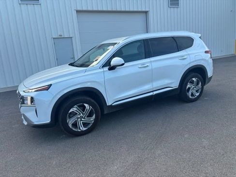 Used 2022 Hyundai Santa Fe SEL w/ Cargo Package AWD/4WD image 2