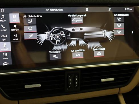 Used 2021 Porsche Cayenne AWD/4WD image 52
