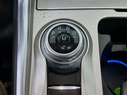 Used 2020 Ford Explorer Limited image 25