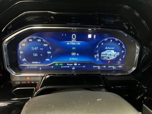 Used 2022 Chevrolet Silverado 1500 ZR2 w/ Technology Package image 27