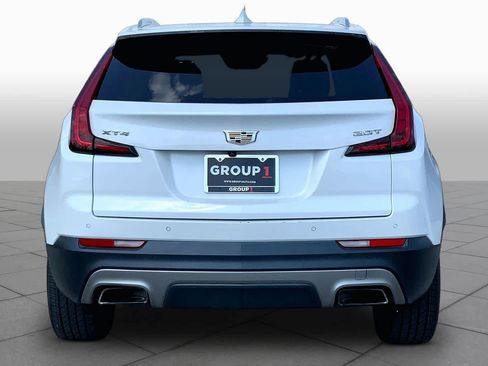 Used 2019 Cadillac XT4 Premium Luxury w/ Cold Weather Package FWD image 4