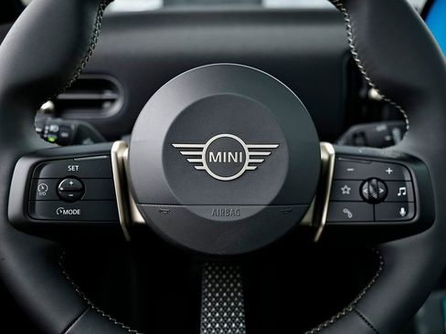 New 2026 MINI Cooper 2-Door Hardtop image 31