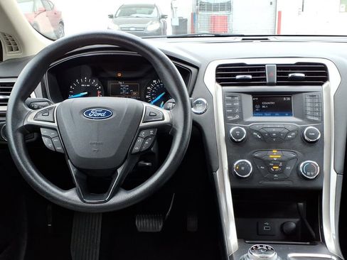 Used 2019 Ford Fusion S image 11