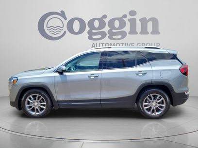 Used 2023 GMC Terrain SLT