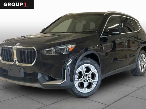 Used 2023 BMW X1 xDrive28i AWD/4WD image 1