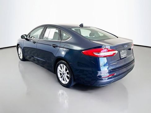 Used 2020 Ford Fusion SE FWD image 5