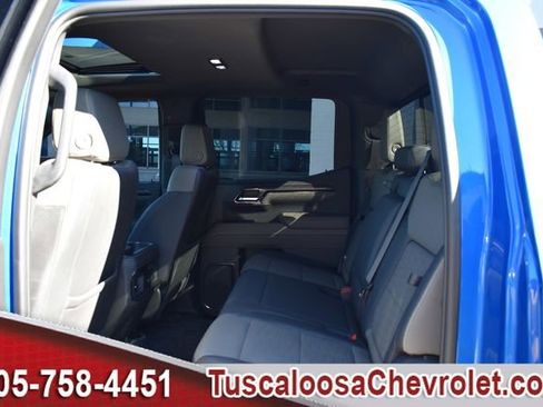 Used 2023 Chevrolet Silverado 1500 ZR2 w/ Technology Package image 24