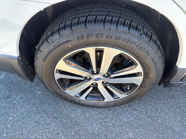 Used 2018 Subaru Outback 2.5i Limited AWD/4WD image 9