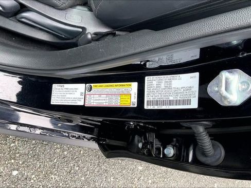 Used 2023 Honda Civic Sport image 21