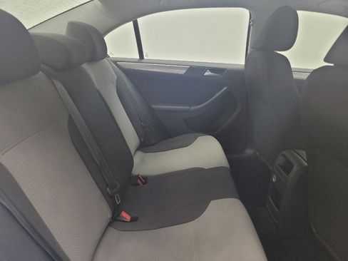 Used 2018 Volkswagen Jetta S FWD image 19