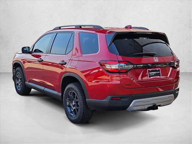Used 2025 Honda Pilot TrailSport image 9