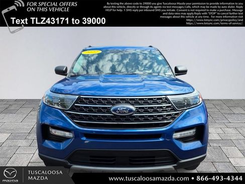 Used 2022 Ford Explorer XLT w/ Equipment Group 202A AWD/4WD image 2