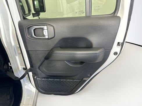 Used 2022 Jeep Wrangler Unlimited Rubicon 4xe w/ Cold Weather Group image 29