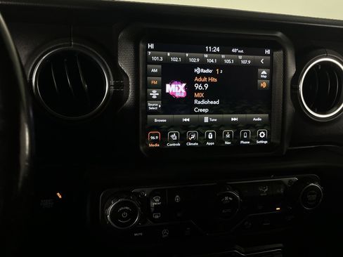 Certified 2021 Jeep Wrangler Unlimited Sahara image 17