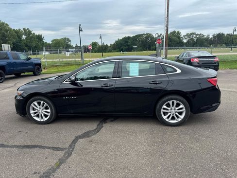 Used 2018 Chevrolet Malibu LT w/ LPO, Convenience Package 2 image 8