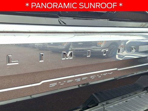 Used 2024 Ford F450 Limited image 32