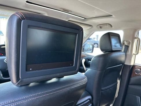 Used 2018 Nissan Armada Platinum RWD image 17