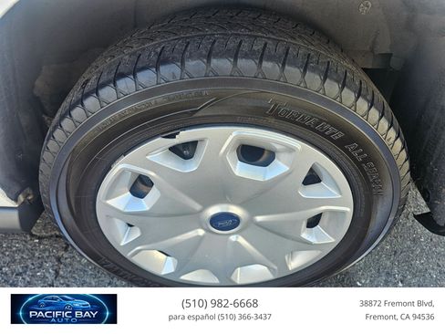 Used 2016 Ford Transit Connect XL FWD image 28