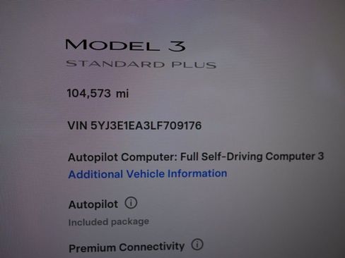 Used 2020 Tesla Model 3 Standard Range Plus image 15