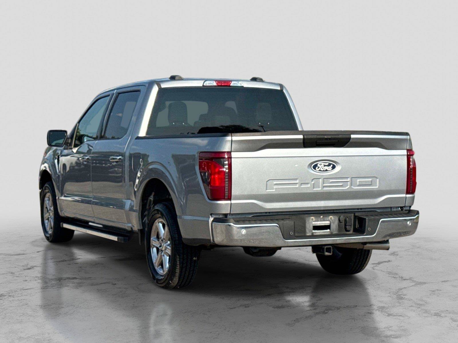 Used 2025 Ford F150 XLT w/ Equipment Group 301A Standard RWD image 6