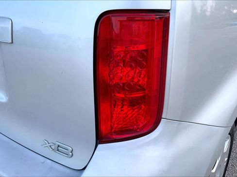 Used 2009 Scion xB image 28